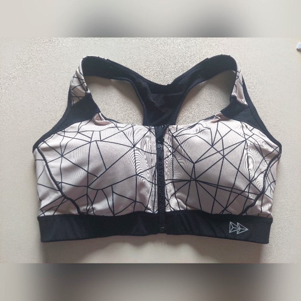 Geometric Black and Ivory Front Zip Sports Bra